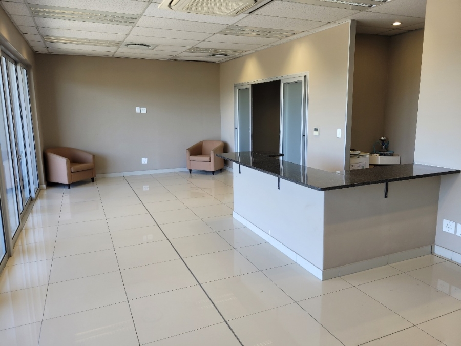 To Let commercial Property for Rent in Montague Gardens Western Cape